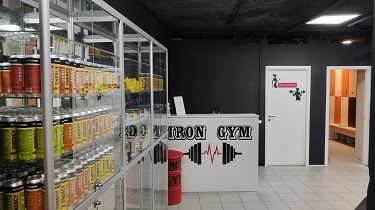 Ресепшен IRON GYM